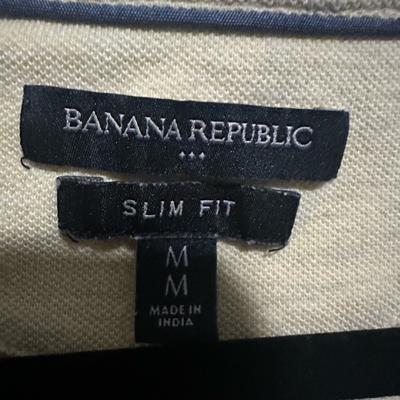 Banana Republic Yellow Men’s Polo shirt - Picture 2 of 3